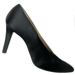 Yves Saint Laurent Black Pumps Size 8.5 Narrow